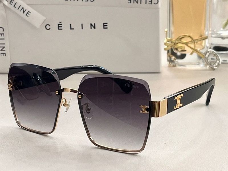 CELINE Sunglasses 60